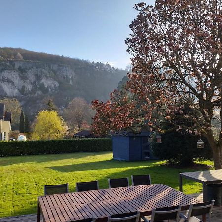 Maison De Vacances, Gite "Le Vieux Logis" A Profondeville Bagian luar foto