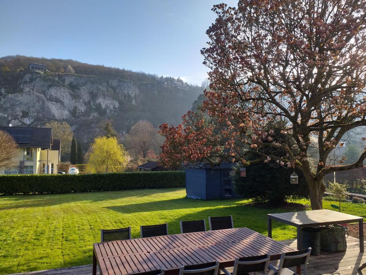 Maison De Vacances, Gite "Le Vieux Logis" A Profondeville Bagian luar foto