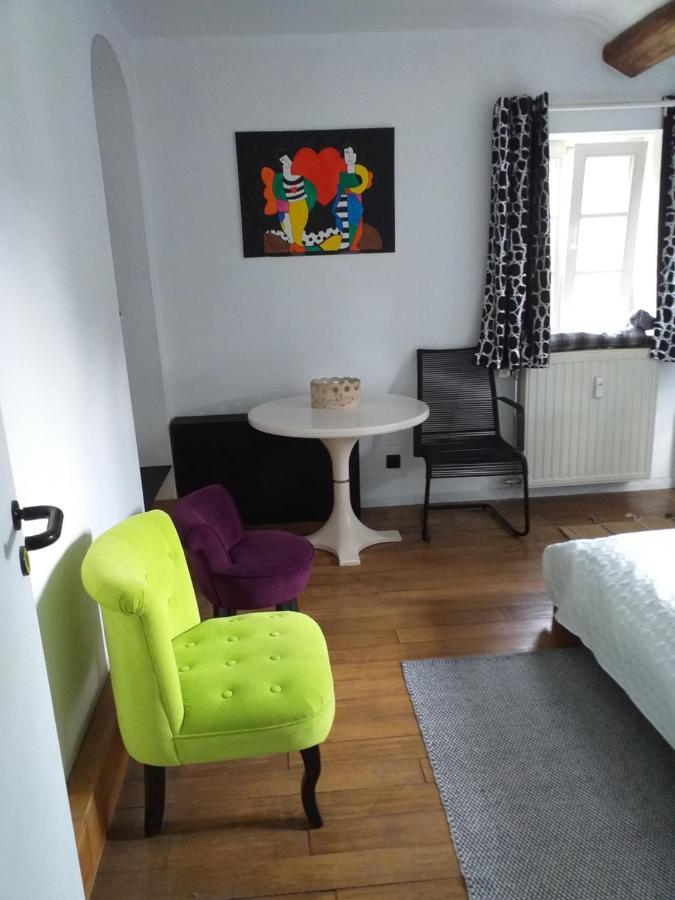 Maison De Vacances, Gite "Le Vieux Logis" A Profondeville Bagian luar foto