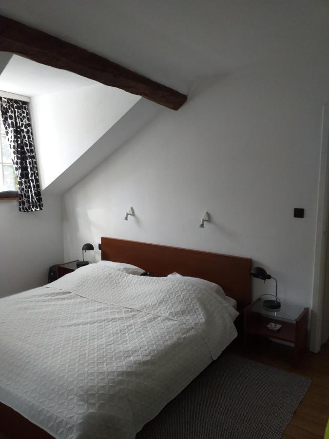 Maison De Vacances, Gite "Le Vieux Logis" A Profondeville Bagian luar foto