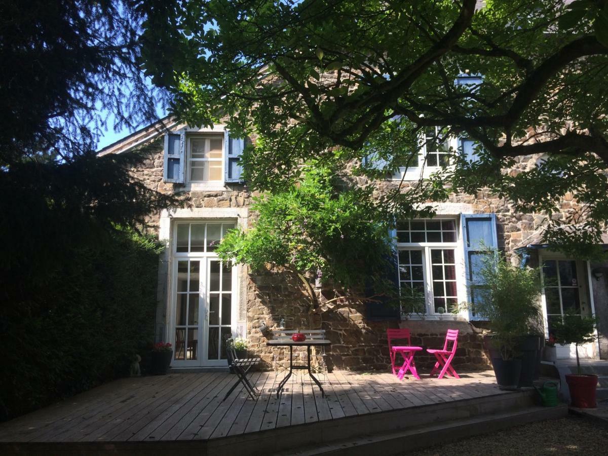 Maison De Vacances, Gite "Le Vieux Logis" A Profondeville Bagian luar foto