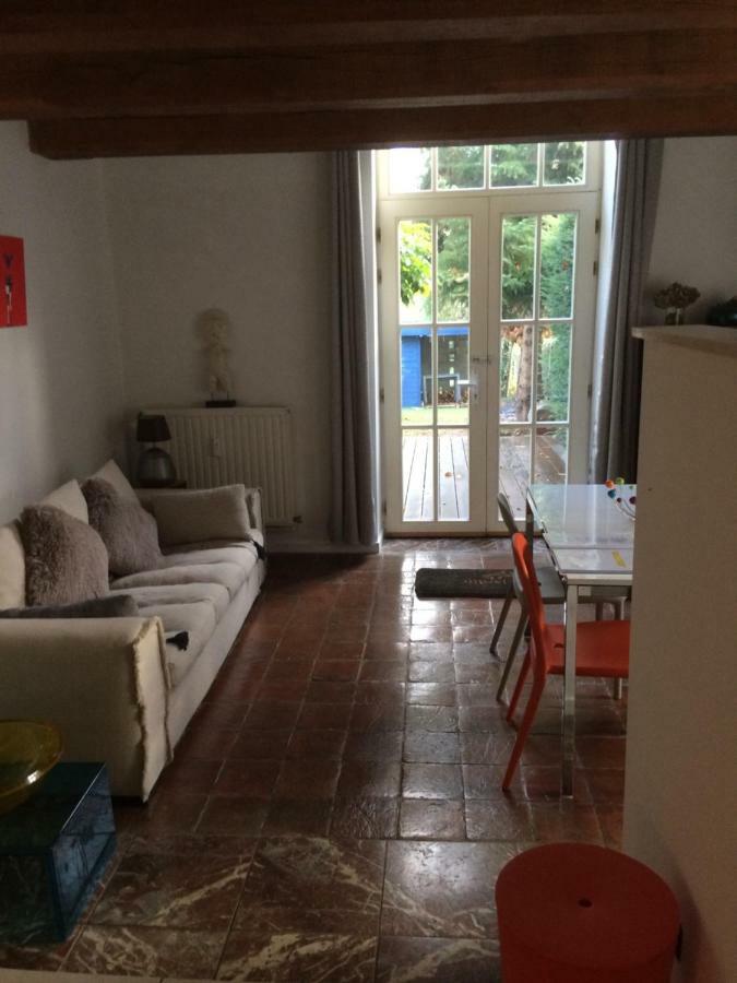 Maison De Vacances, Gite "Le Vieux Logis" A Profondeville Bagian luar foto